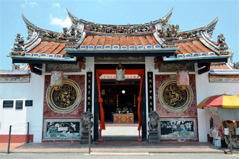 Photo gallery of the best chinese temples in georgetown, penang island (pulau pinang) malaysia. Harmony Street: Connecting Chinese Temple, Mosque and ...
