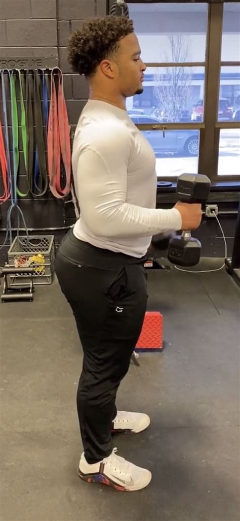 Thickandhearty On Twitter Rt Jitztoothick Gym Booty 🥴🍑
