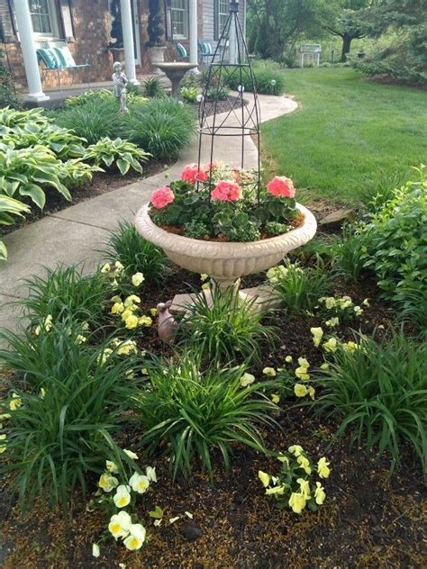 52 Fresh Front Yard And Backyard Landscaping Ideas For