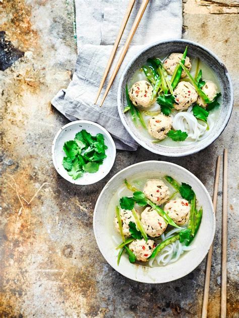 It's made with shrimp, chicken stock, mushrooms, veggies, and spices. Tom Kha Soup Recipe with Chicken Meatballs | Chicken ...