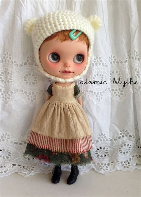 Atomic Blythe Peasant Gypsy Dress Tea Stain Candy Stripe Poupée En