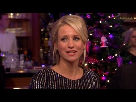 Cerca nel più grande indice di testi integrali mai esistito. 'Oke Stax, en nu moet je' - RTL LATE NIGHT - YouTube