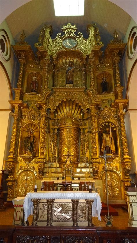 Altar De Oro En La Iglesia De San José En El Casco Viejo De Ciudad De