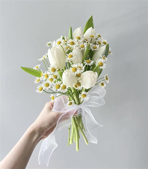 Tulip And Daisy Bridal Bouquet Wedding Bride Bridesmaid ROM