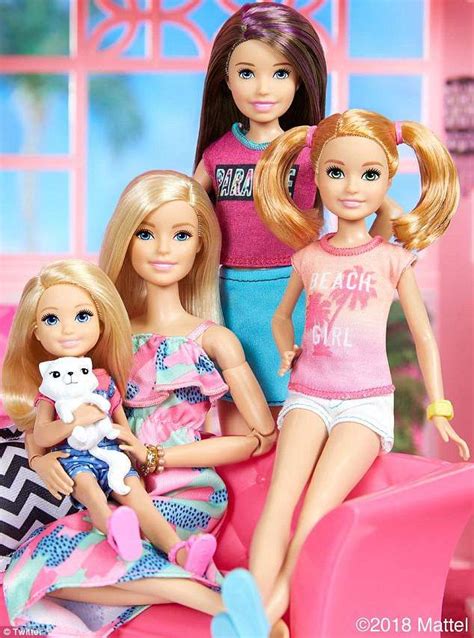 People Are Shocked To Learn Barbie Has A Secret Last Name Barbie Sisters Barbie Fashionista