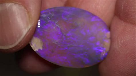 Australian Opal Gems From Lightning Ridge Youtube