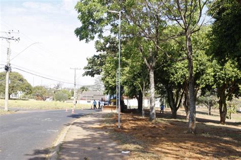 Parque Linear Do Córrego Lagoinha Recebe 62 Postes De Iluminação De Led Portal Da Prefeitura