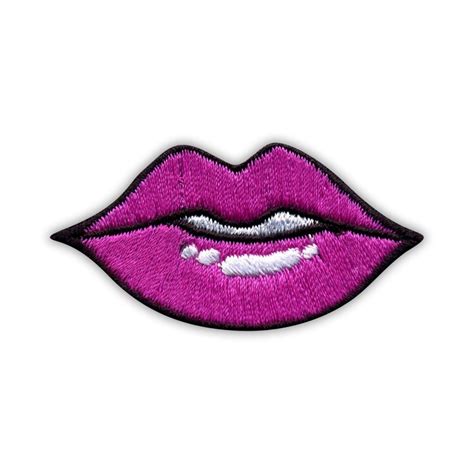 Lips Pink Embroidered Patchbadge