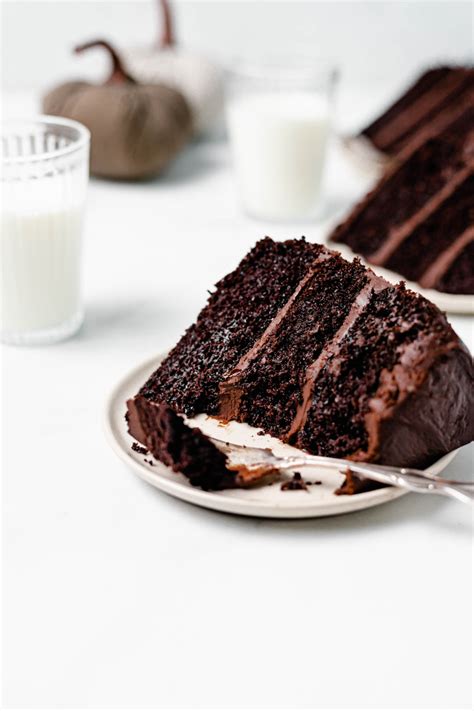 Triple Layer Chocolate Cake Recipe Cakeboxing Com