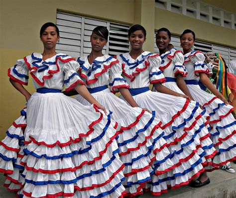 Traditional Dominican Dress Hispanic Clothing Traditional Outfits Dominican Republic Clothing