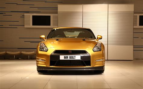 Usain Bolt Gold Nissan Gt R Sells For 193000 Luxuo Thailand