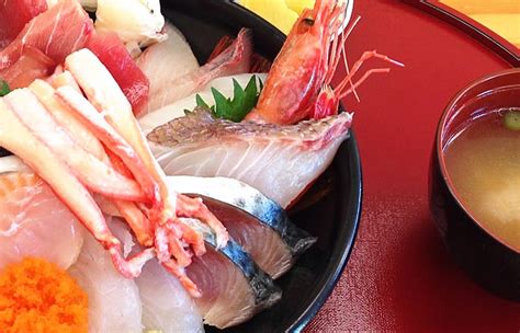 鳥取砂丘鯛喜の豪華な海鮮丼みんなで楽しむご当地グルメ ニホンタビ