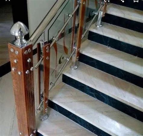 Stainless Steel Glass Railing For Staircase Material Grade 304 At