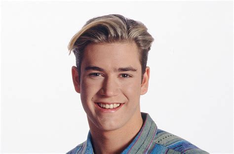 Saved By The Bell Why Mark Paul Gosselaar Calls The Behind The Scenes Cast Romances Incestuous