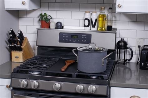 We love cooking with cast iron cookware, and this stove is ideal for cooking with cast iron. Stove Shelf