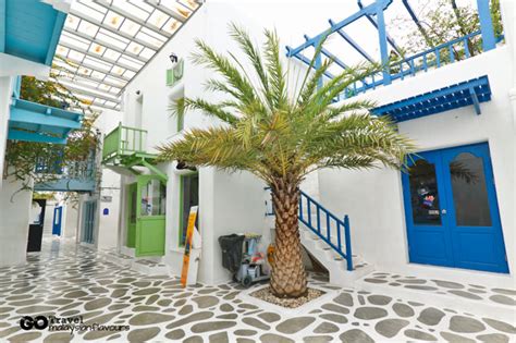 Santorini park hua hin amusement park , the new and exciting santorini park hua hin is actually a shopping center combined with an amusement park with many games, some of which are extreme games, all set up in a greek village setting. Hua Hin 3D2N Santorini Park at Cha-am/Hua Hin, Thailand ...