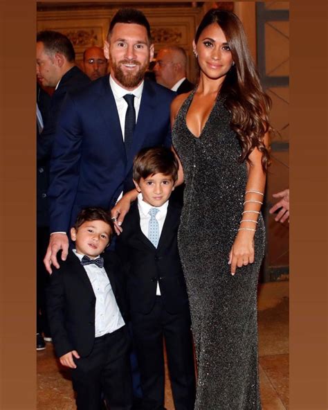 Lionel Messi And Wife Lionel Messi Wife Images 6 Lionel Messi