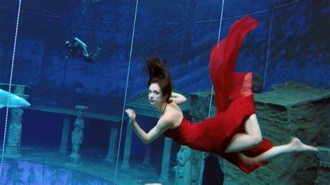 Beautiful Red Dress Underwater Dance Stella The Siren Youtube