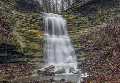 Waterfall In Southern Indiana Waterfall Madison Indiana Nature