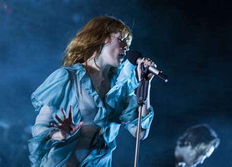 Florence And The Machine Bewitch Crowd At Xcel Energy Center