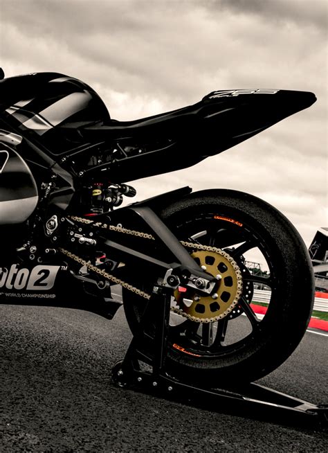 Download Wallpaper 840x1160 Triumph Daytona 765 Moto2 Prototype