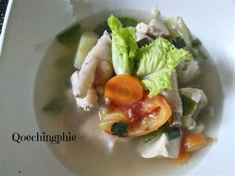 Sayur sop ceker sangat enak di hidangkan dan dimakan dalam kondisi hangat. Download Gambar Sayur Sop Ceker - Gambar Makanan