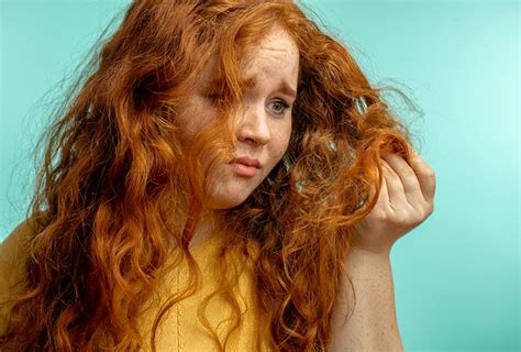 These ingredients create a positive electrical charge that prevents your hair from sticking together. Home Remedies for Managing Curly Hair | Top 10 Home Remedies