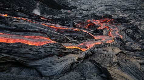 VIDEO: Big Lava Breakout On The Pali