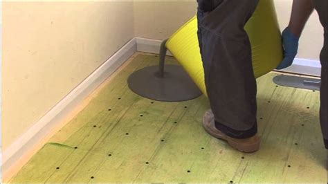 How To Use Wood Floor Leveling Compound