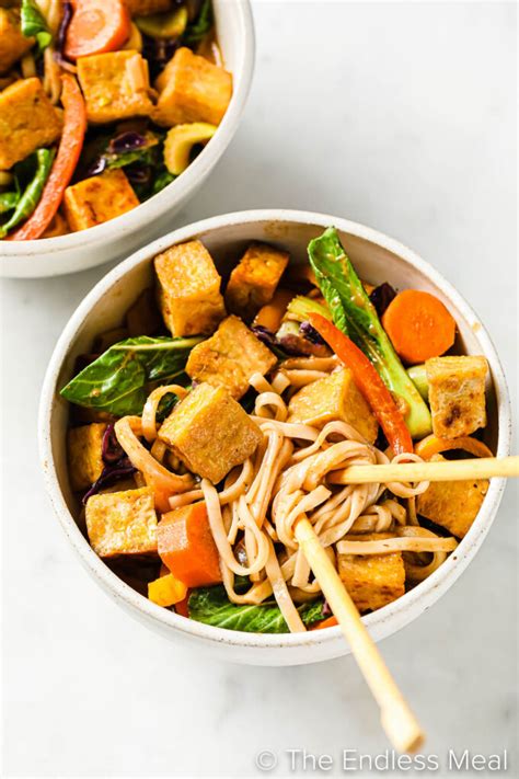 Vegetarian Thai Curry With Udon Noodles The Endless Meal