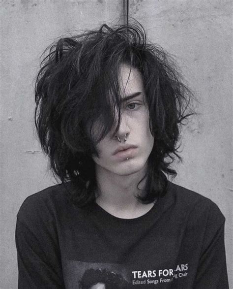 Best Emo Hairstyles For Guys To Fit Your Edgy Personality Emo