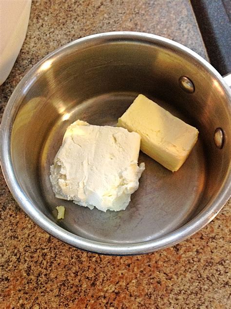 Whisk until smooth adding cheese, garlic powder and pepper. Alfredo Sauce Recipe — Dishmaps