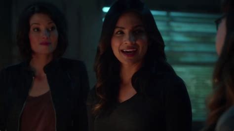 Supergirl 2x07 Sanvers Alex And Maggie Scene 1 Youtube