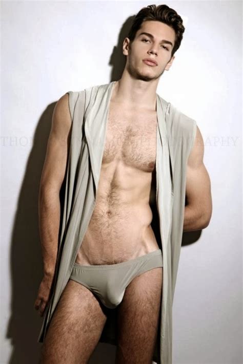 Pawel Milner Naked For The Beautiful Men