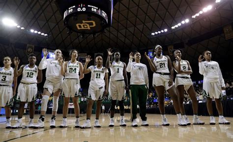 Soccerstand.com offers team pages (e.g. Baylor makes Sweet 16 for 10th consecutive year with win over Michigan