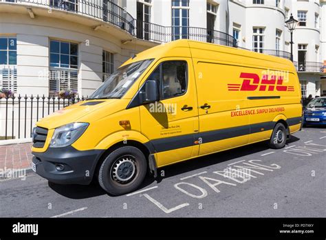 Dhl Van Hi Res Stock Photography And Images Alamy