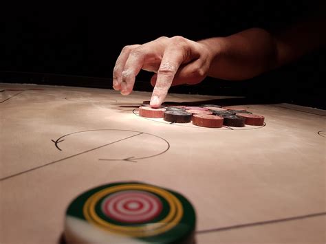 Top Handy Carrom Tips You Must Follow To Upgrade Your Game & Confidence