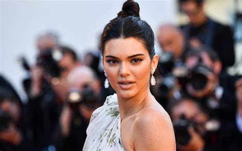 Kendall Jenner Tops List Of Highest Paid Models In 2017 Parade