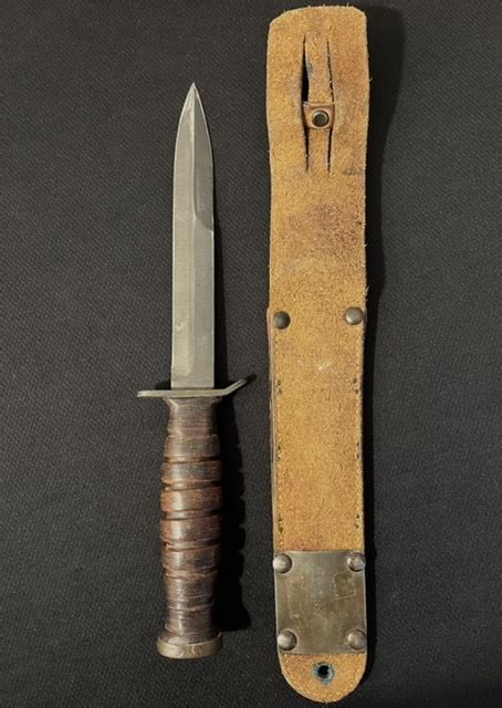 Mint Utica 1943 M3 Trench Knife Us Ww2 Blade Dated Ucwwii Usm3