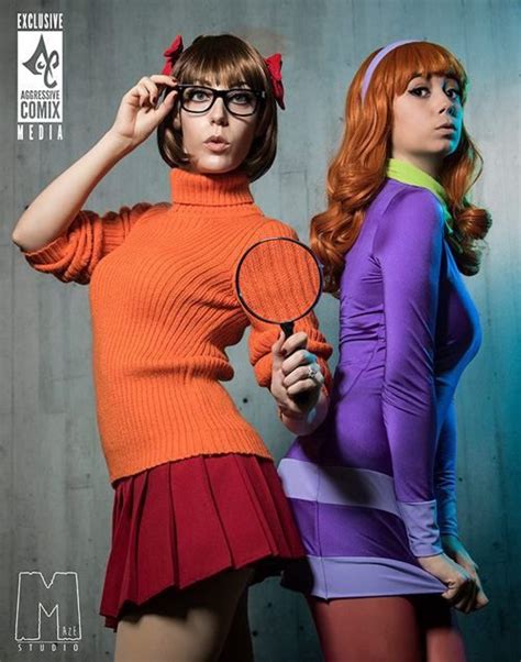 Yuffiebunny As Velma Uncanny Megan As Daphne Daphne And Velma Daphne Blake Nerdy Girl Geek