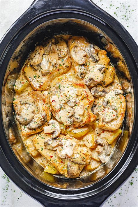 Creamy Garlic Pork Chops Recipe With Mushrooms And Potatoes Crockpot