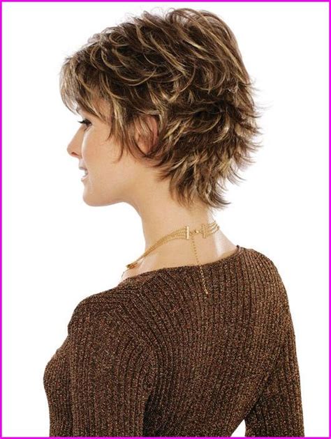 This stacked hairstyle will mix the grey and blonde hair shades making it look attractive. Pixie Haircuts for Fine Hair Over 50 - Short Pixie Cuts