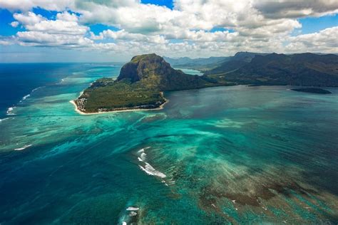 Mauritius Underwater Waterfall Diving An Illusion Under The Sea