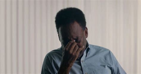 Frail Looking Pele Breaks Down In Tears And Uses Zimmer Frame In New