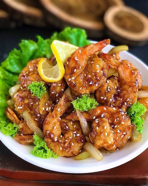 3 resep masak kerang yang mudah dan enak banget! Resep Udang Goreng Saus Tiram Tabur Wijen ala Resto