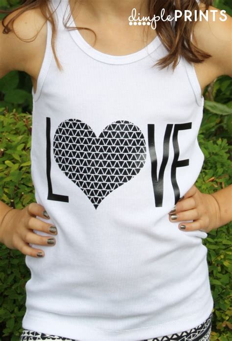 Here are over 20 harry potter gift ideas that the muggles and wizards in your life are sure to love! Back to School Tween Shirt Designs with Cricut - Dimple Prints
