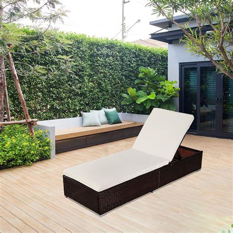 10 Modern Outdoor Lounge Chair Decoomo