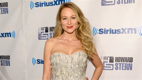 Jewel Sexually Harassed Since She Was 8 Singer Says Hollywood Reporter