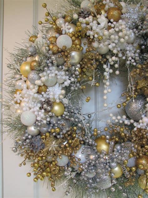 Free shipping on orders over $25 shipped by amazon. Silver And Gold Christmas Ornaments / Silver and Gold Glass Ornament Set | Christmas ornament ...