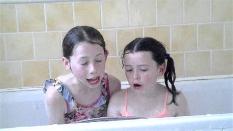 Sophie And Mia Crazy Bubble Bath Youtube